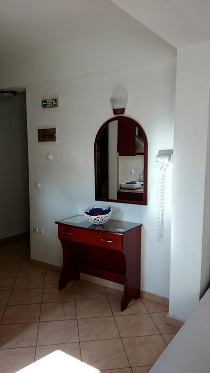 Petrino Appartement Sarti Kamer foto